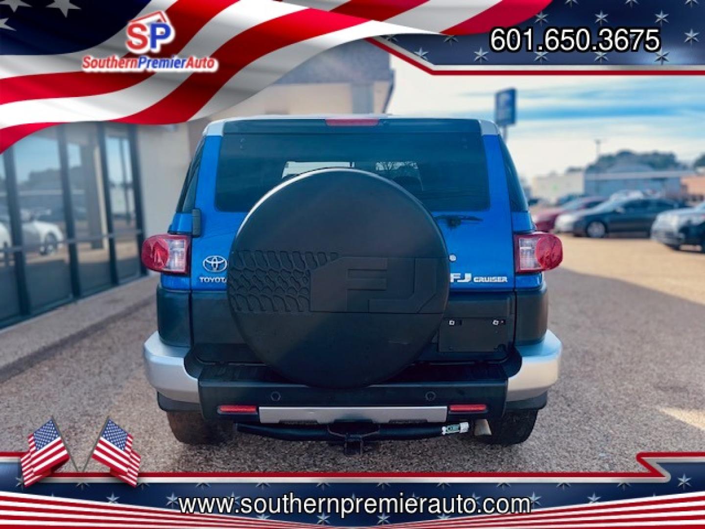 2007 BLUE TOYOTA FJ CRUISER S (JTEBU11F570) , located at 922 W. Beacon St., Philadelphia, MS, 39350, (601) 650-3675, 32.770447, -89.127151 - Photo#4